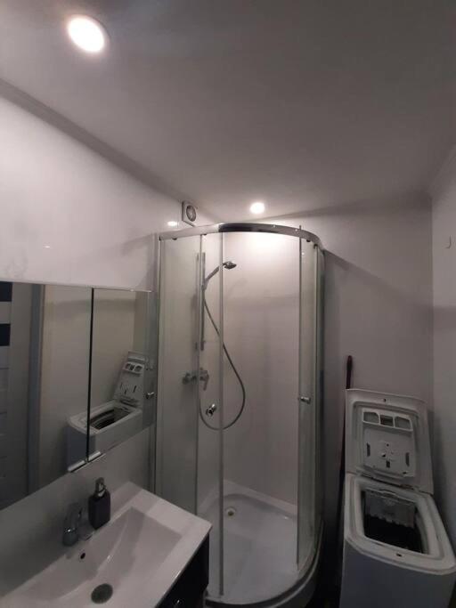 Urocze Mieszkanko 1,25 Km Do Morza Baltyckiego Appartement Gdańsk Buitenkant foto