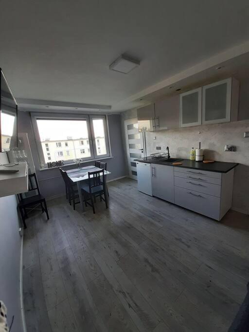 Urocze Mieszkanko 1,25 Km Do Morza Baltyckiego Appartement Gdańsk Buitenkant foto